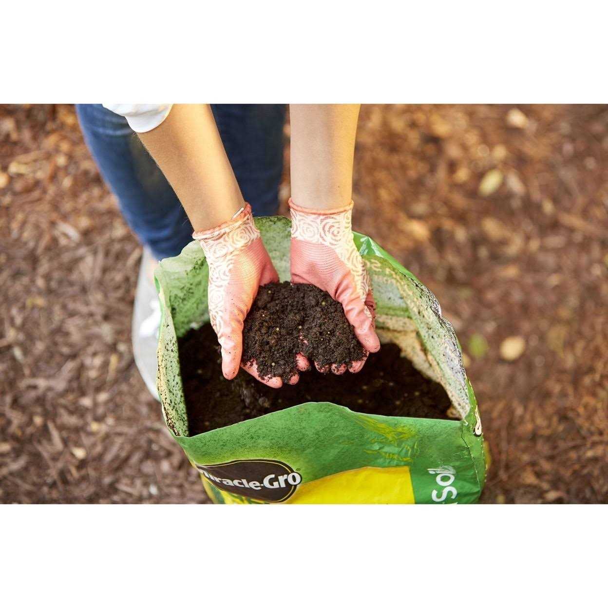 Miracle Gro All Purpose Garden Soil - Image 4