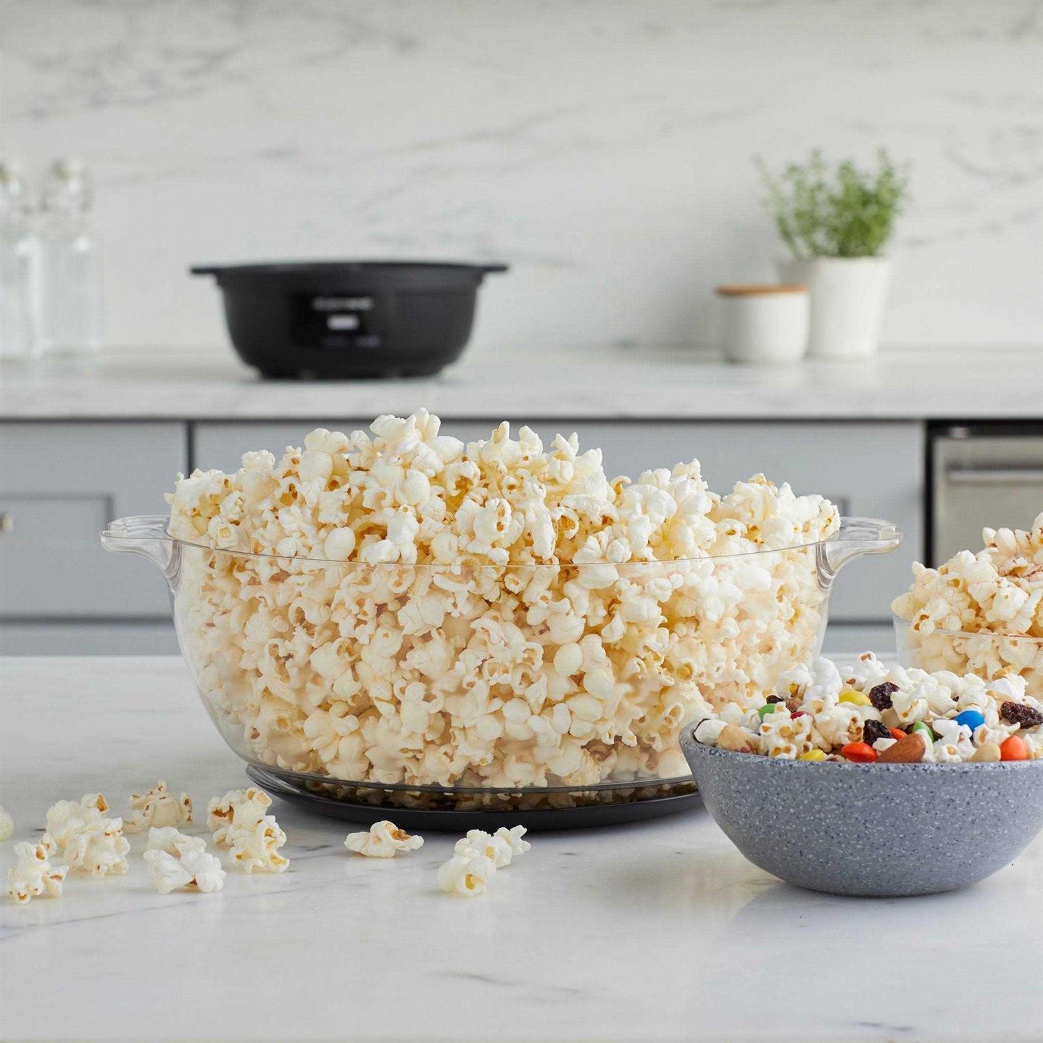 West Bend 6 Qt. Stir Crazy Popcorn Machine - Image 5