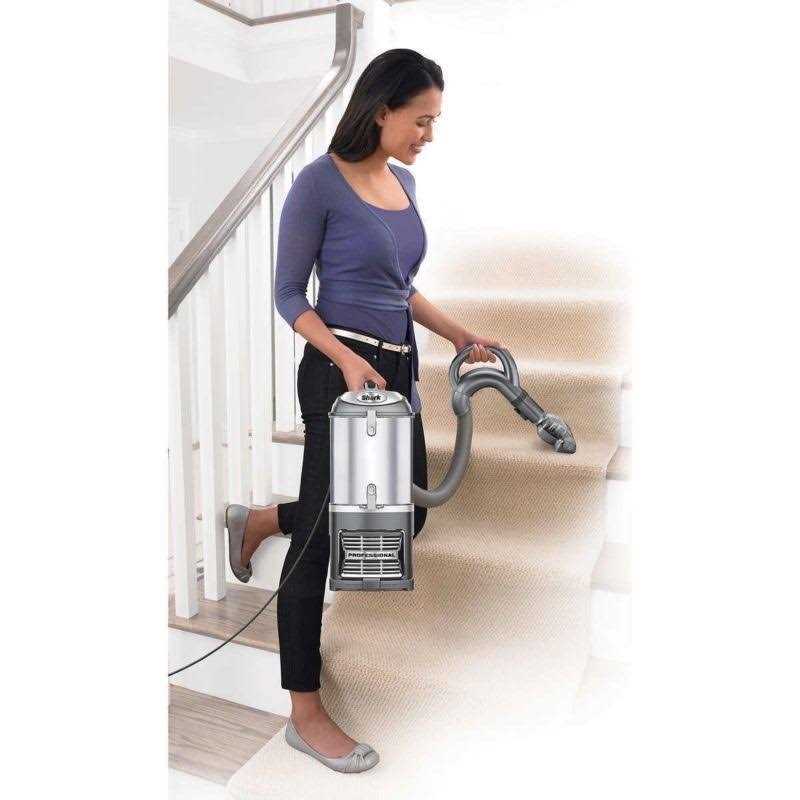 Shark Navigator Professional Lift Away UV540 - Image 2