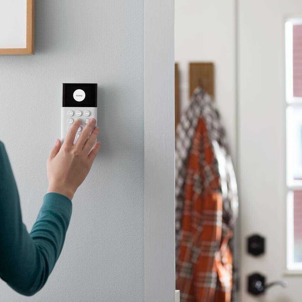 SimpliSafe Smart Home Security System with Base Station, Siren, Keypad, Motion Sensor, 3 Entry Sensors, and Key Fob - Image 2